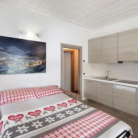 Arcobaleno Viola Apartman *