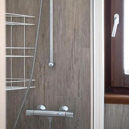 Arcobaleno Viola Apartman