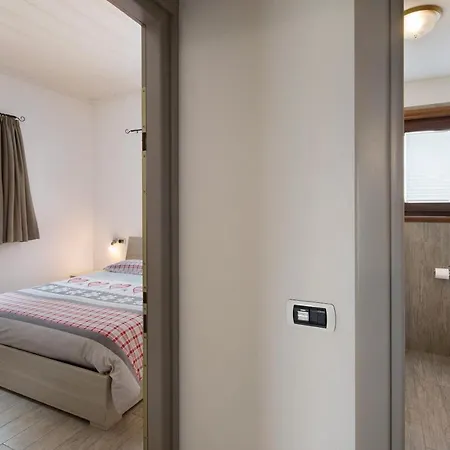 Apartman Arcobaleno Viola